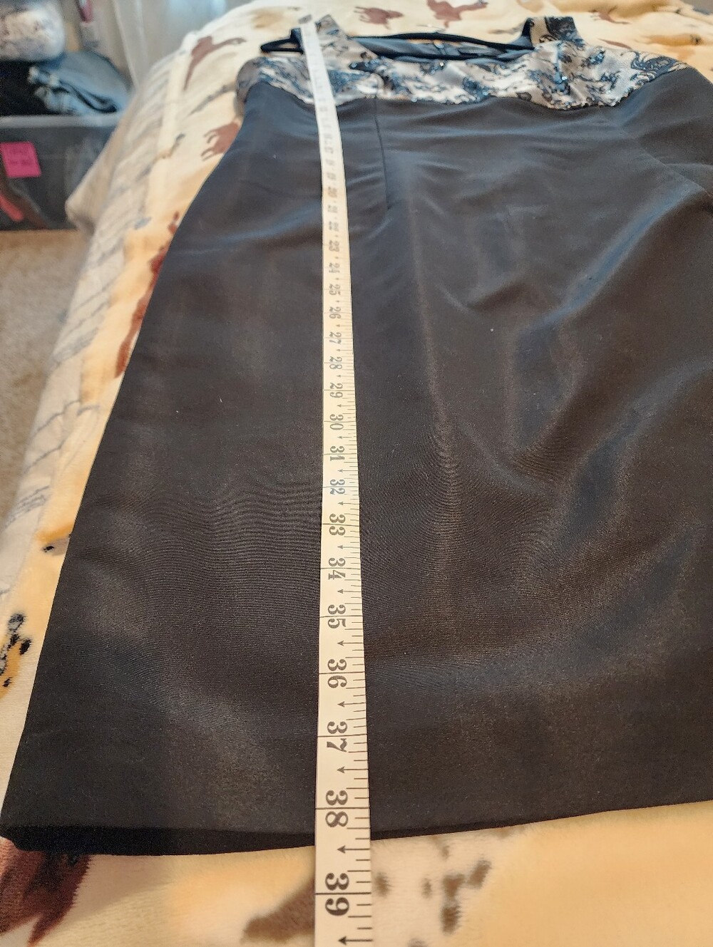 R&M Richards Black and Silver Sleeveless Midi Dress With A Touch Of Sparkle. 16 - Picture 11 of 11